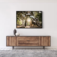 Load image into Gallery viewer, Motocicleta vieja